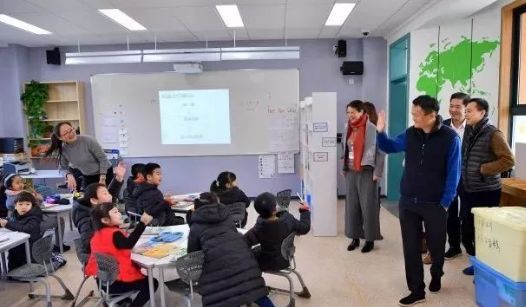 马云：面向未来的孩子，不仅要有情商和智商，还要有爱商